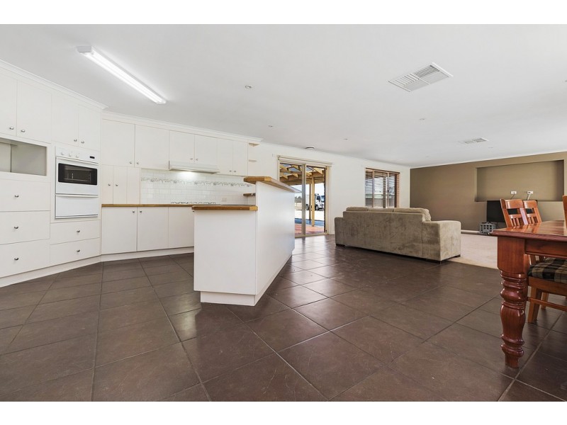 12 Kilkerrin Drive, Moama NSW 2731