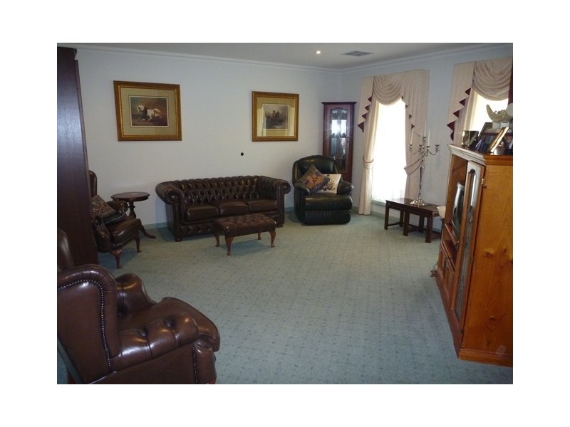 43 Glencoe Bvd, Moama NSW 2731