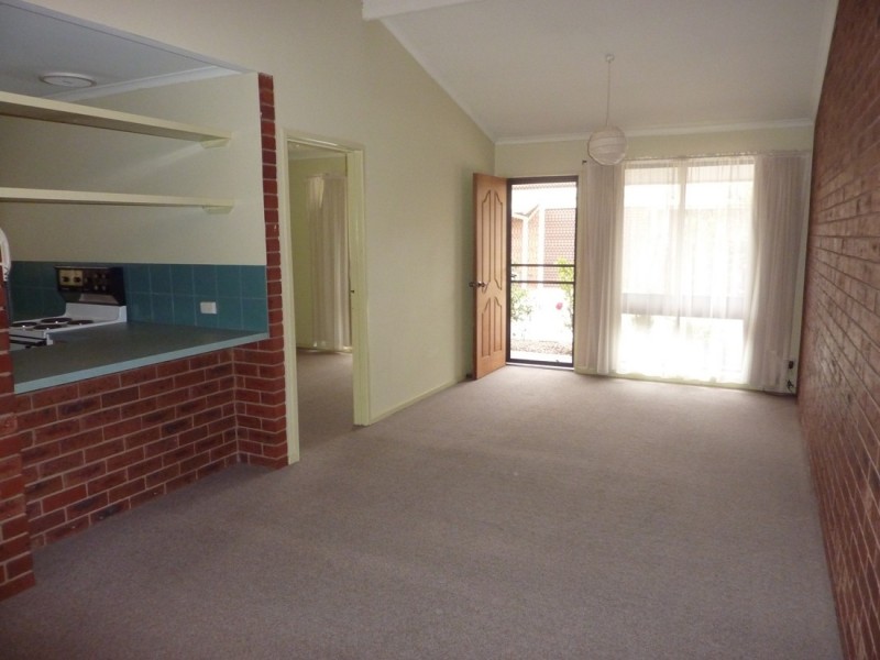 2/34 Blair Street, Moama NSW 2731