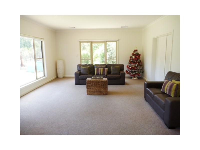 20 Murray Bank Drive, Echuca VIC 3564