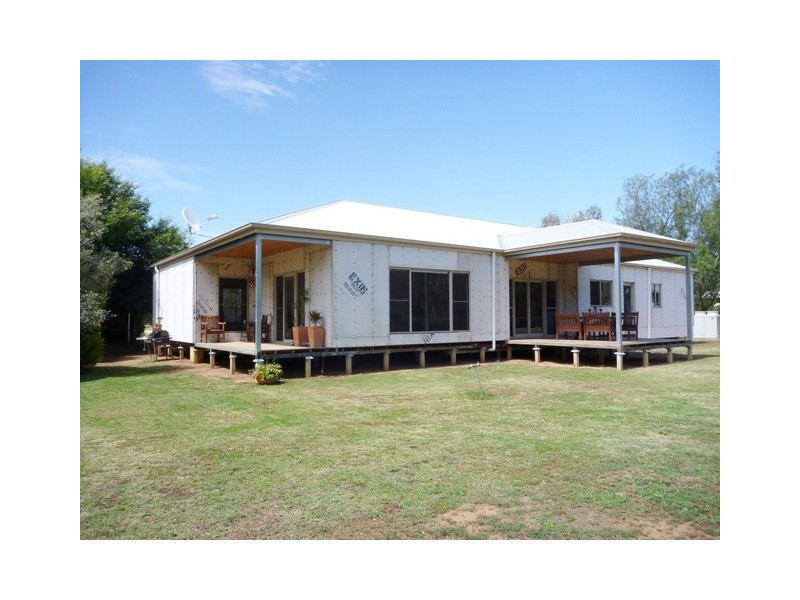 20 Murray Bank Drive, Echuca VIC 3564