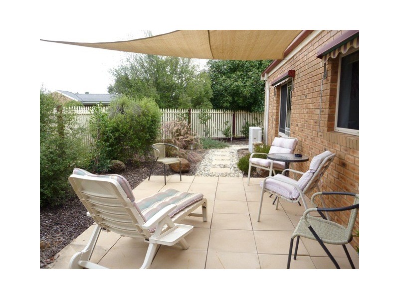 16 Genevieve Avenue, Echuca VIC 3564