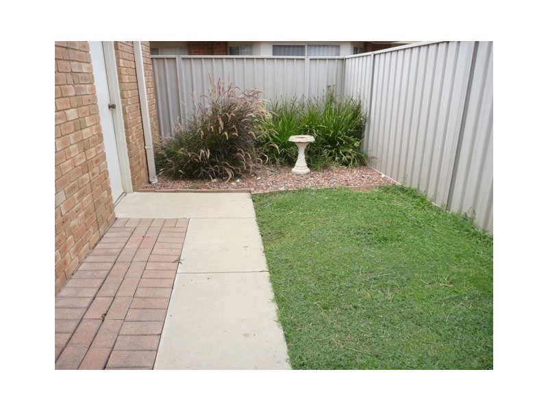 16 Genevieve Avenue, Echuca VIC 3564