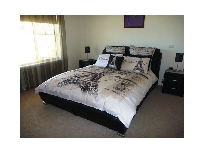 77 Sutton Street, Echuca VIC 3564