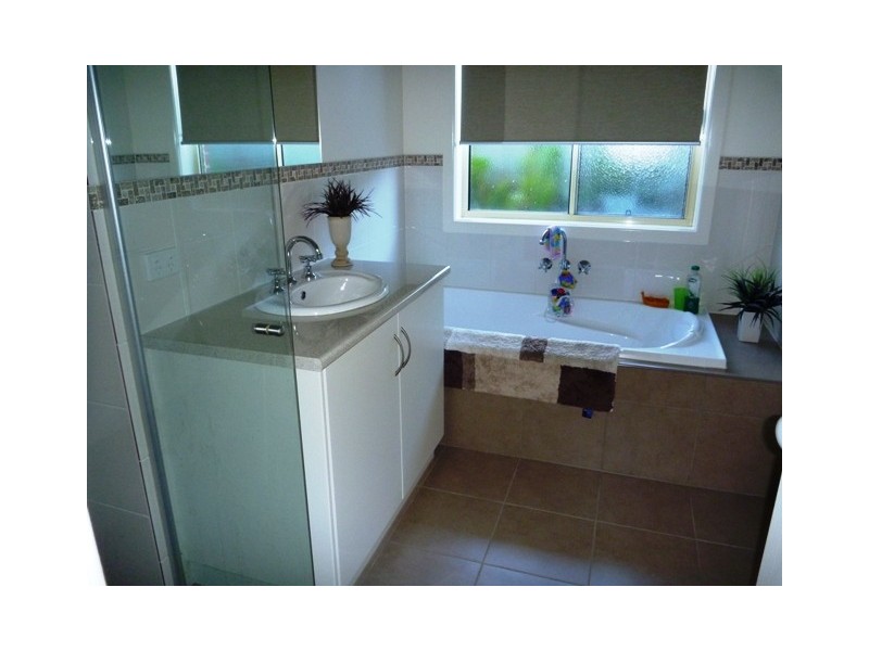 77 Sutton Street, Echuca VIC 3564