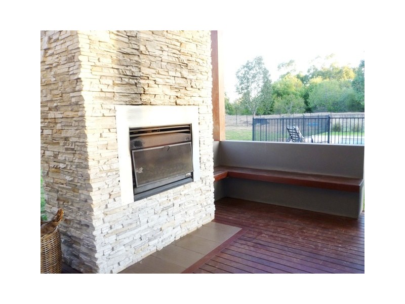 11 Hollara Drive, Moama NSW 2731