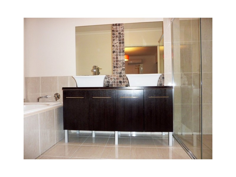 2/16 Echuca Street, Echuca VIC 3564