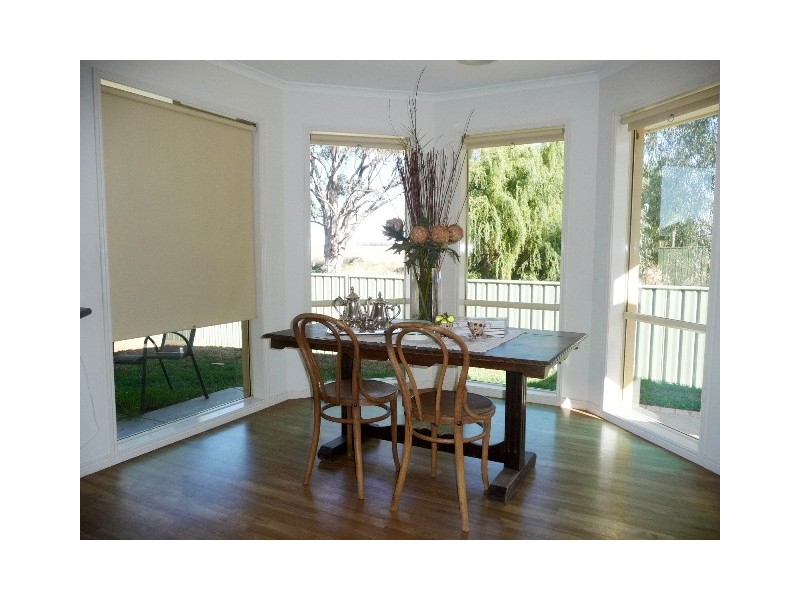 35 Woodlands Circuit, Echuca VIC 3564