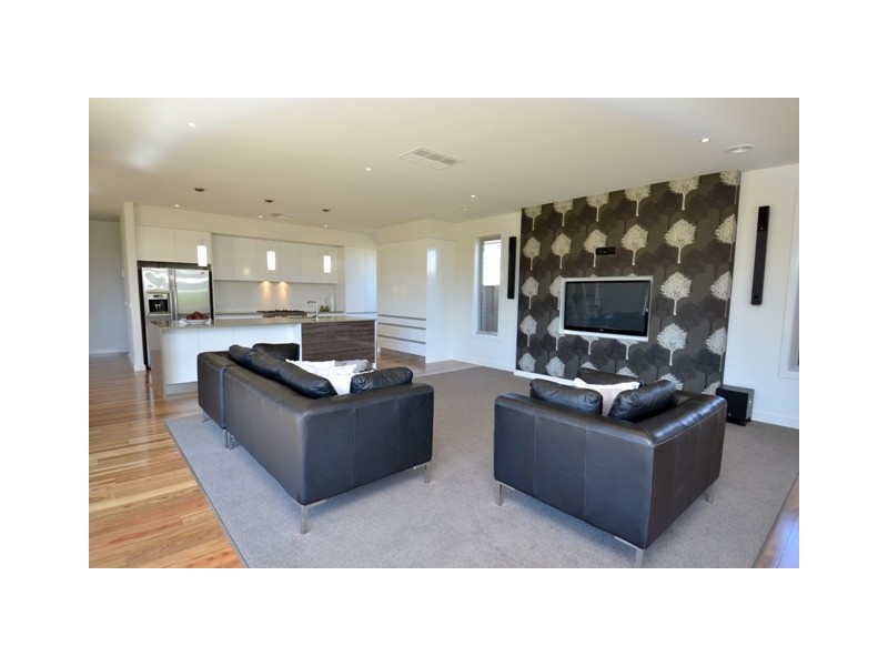 15 Forfar Drive, Moama NSW 2731