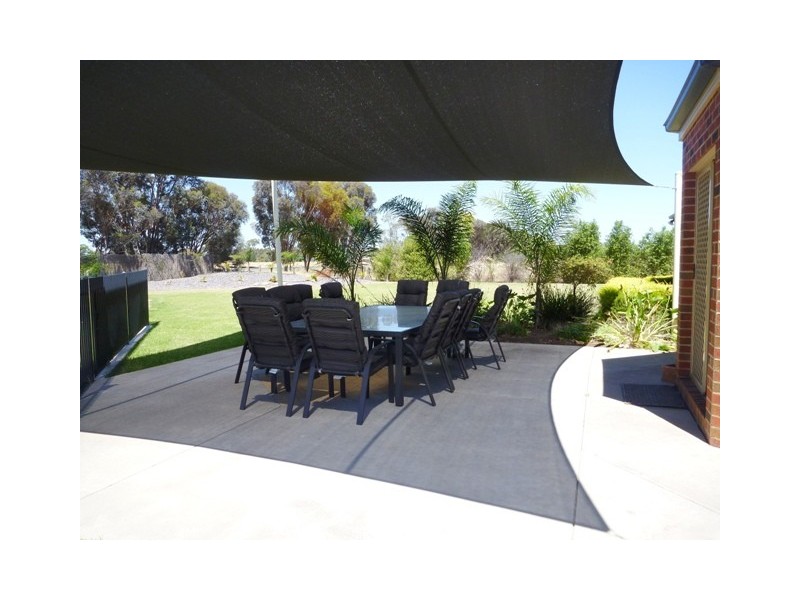 21 Rivergums Drive, Moama NSW 2731
