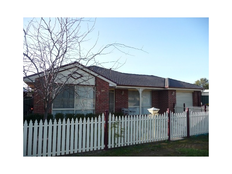 28 Simms Street, Moama NSW 2731