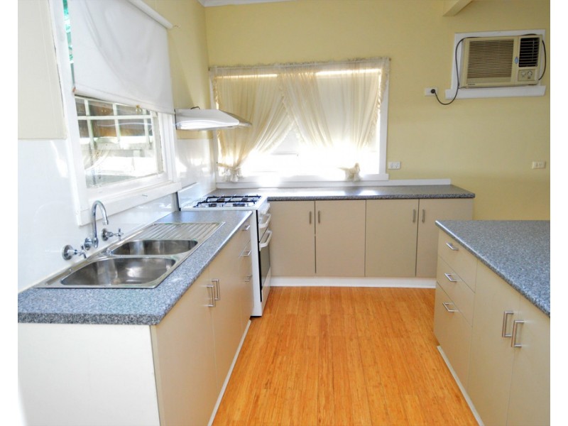 41 McKinlay Street, Echuca VIC 3564