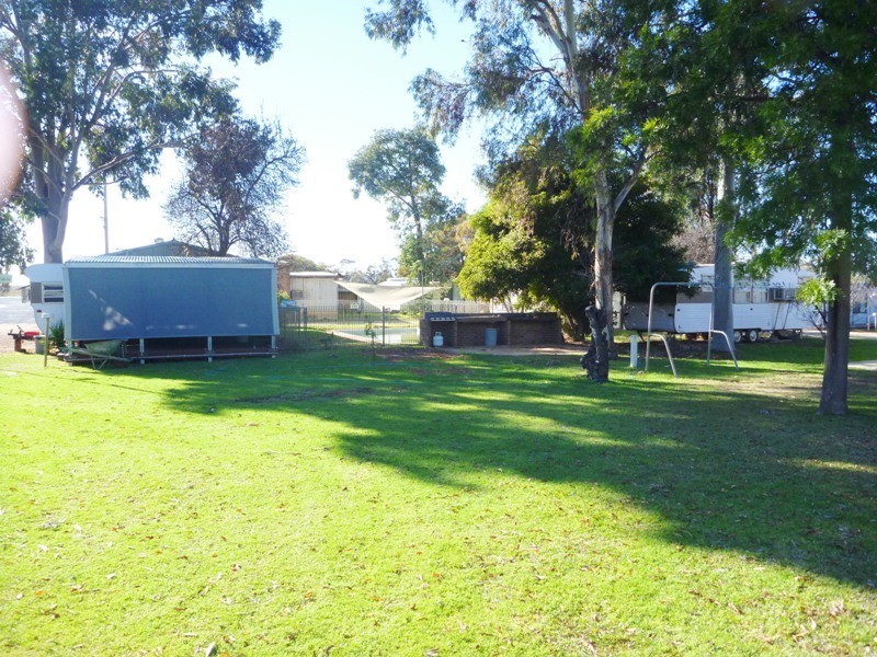 Caravan Park Murray Valley Highway, Kerang VIC 3579