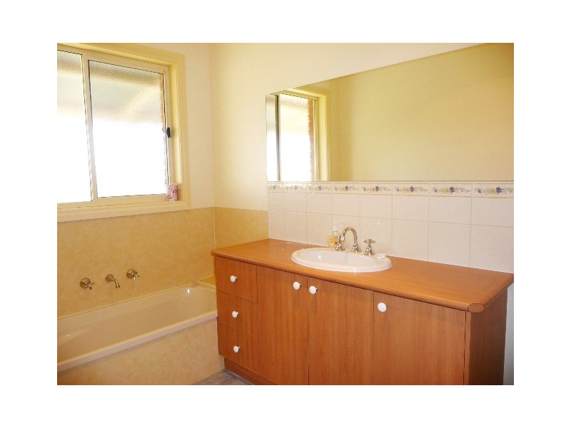 686 Simmie Road, Echuca VIC 3564