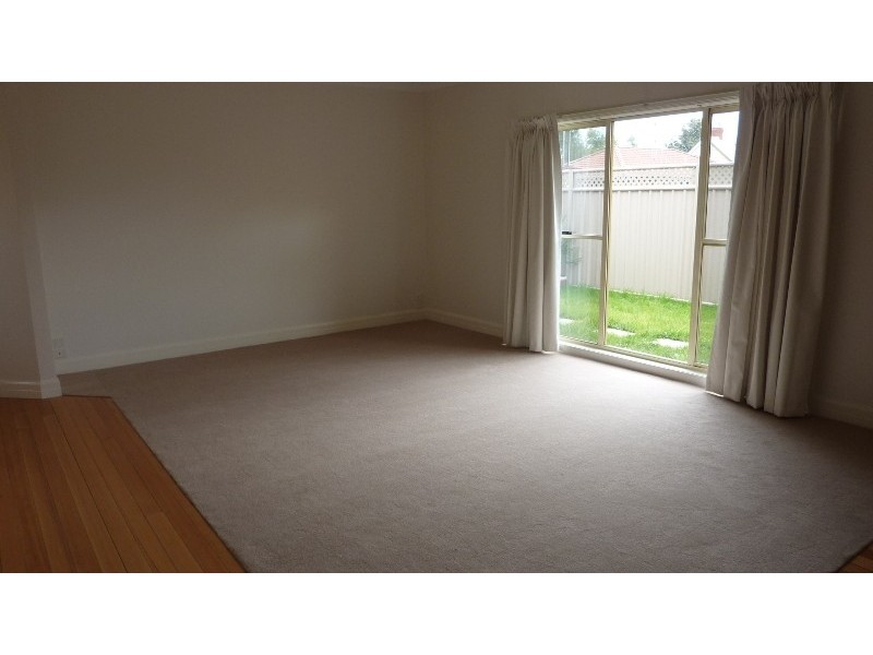 3 / 76 Mitchell Street, Echuca VIC 3564