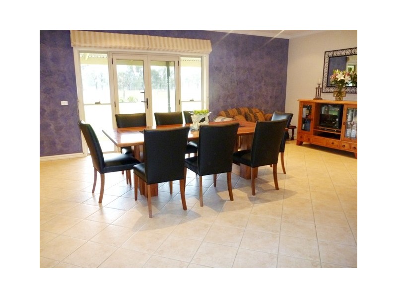 121 Latham Road, Echuca VIC 3564