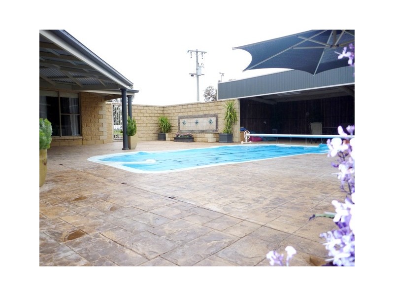 121 Latham Road, Echuca VIC 3564