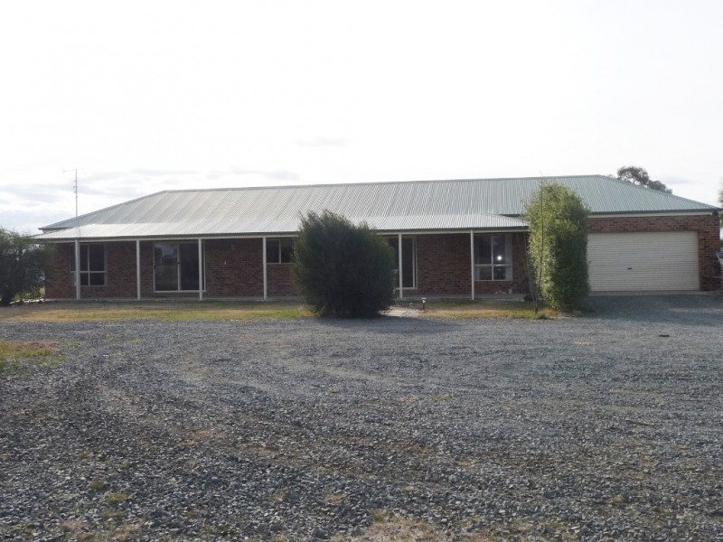 65 Casey Road, Echuca VIC 3564