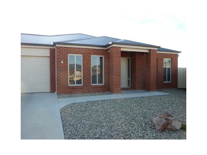 4 Colwall Court, Echuca VIC 3564