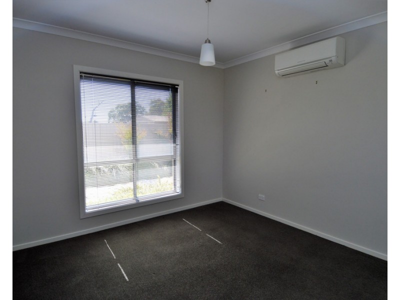 4 Whitby Close, Echuca VIC 3564