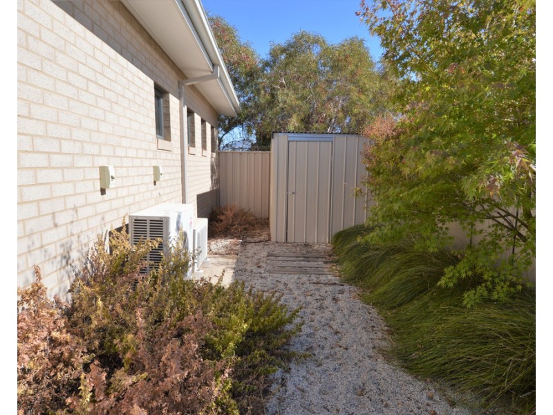 4 Whitby Close, Echuca VIC 3564