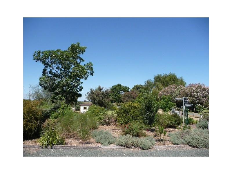 1094 Middleton Road, Bamawm VIC 3561