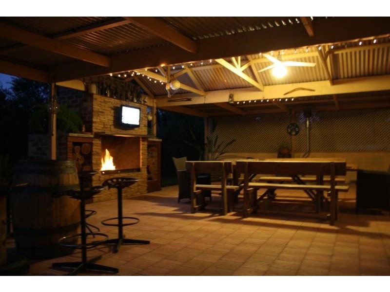 37 WHARPARILLA DRIVE, Echuca VIC 3564