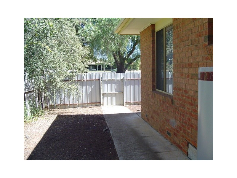 3 / 31 Hare, Echuca VIC 3564