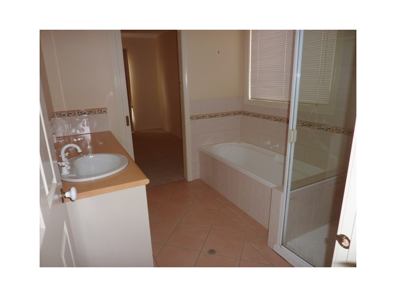 1 / 55 Hovell Street, Echuca VIC 3564