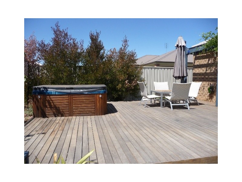 67 Shetland Drive, Moama NSW 2731