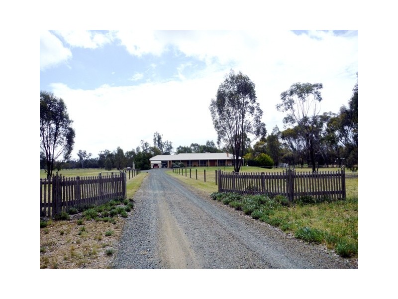 419 Bangerang Road, Echuca VIC 3564