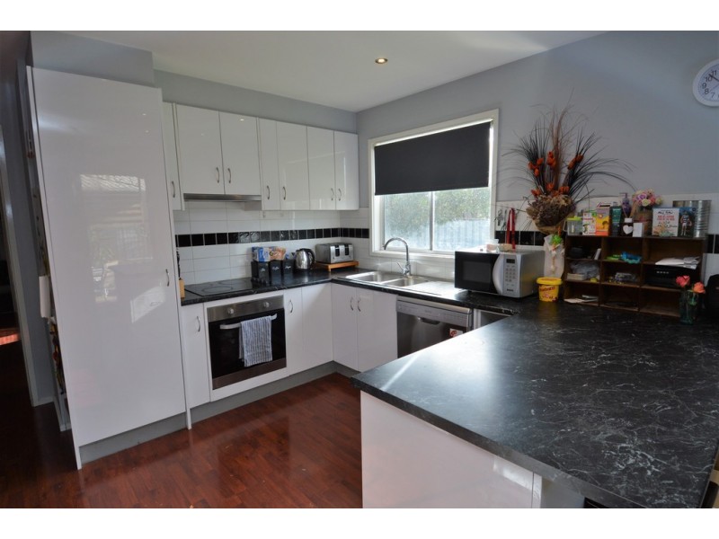 24 Snowden Street, Echuca VIC 3564