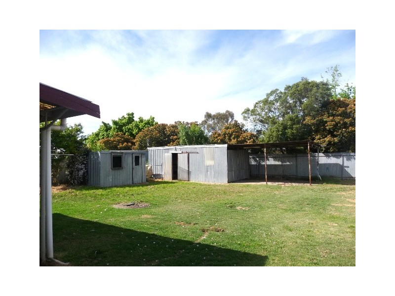 27 Francis Street, Moama NSW 2731