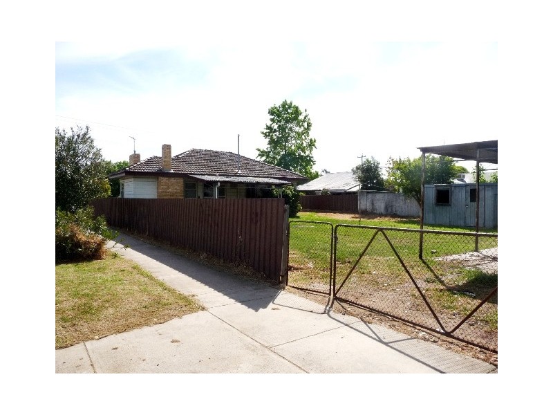 27 Francis Street, Moama NSW 2731