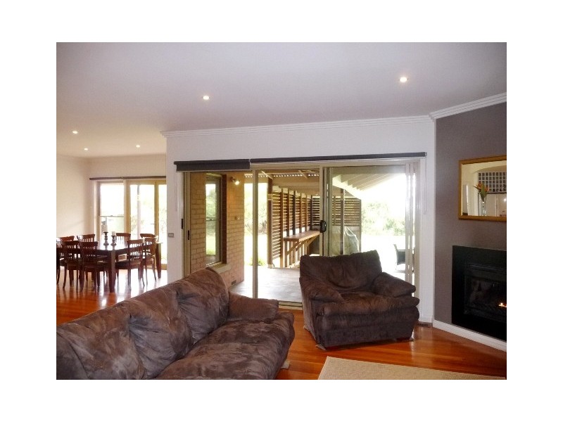 18 Hollara Drive, Moama NSW 2731