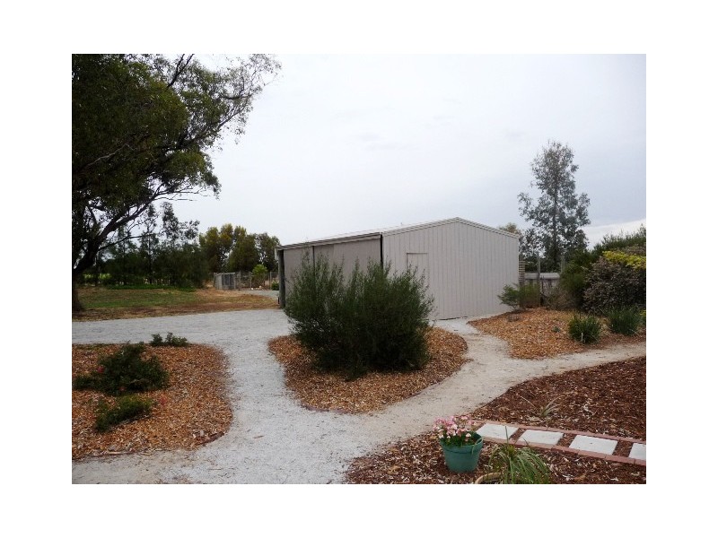 18 Hollara Drive, Moama NSW 2731