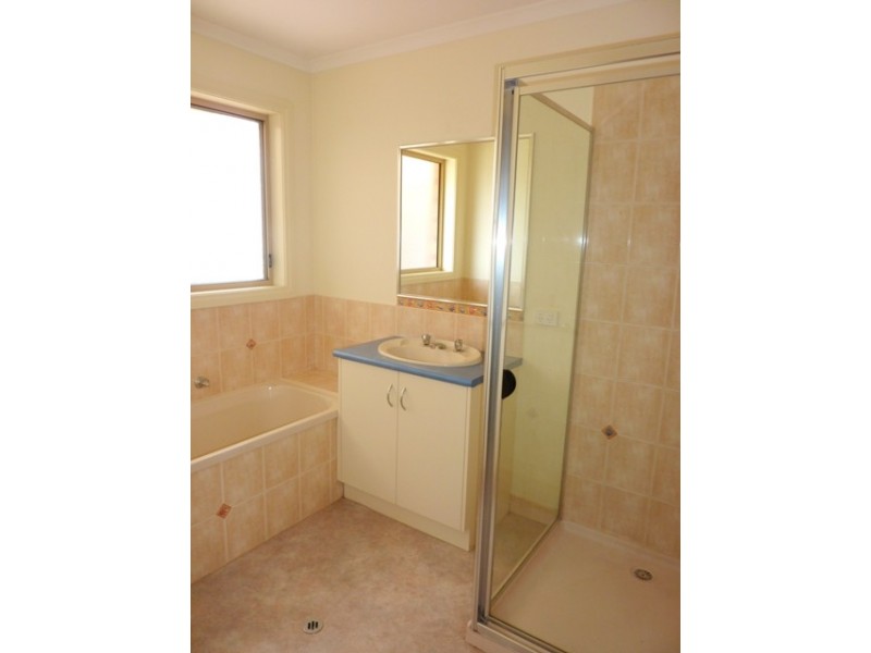 15 Shetland Drive, Moama NSW 2731