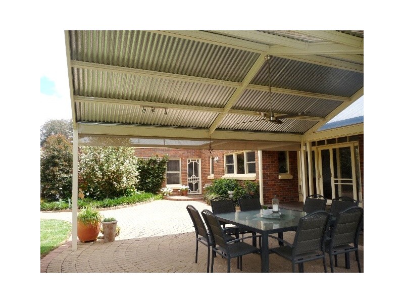 19 Tangey Lane, Echuca VIC 3564