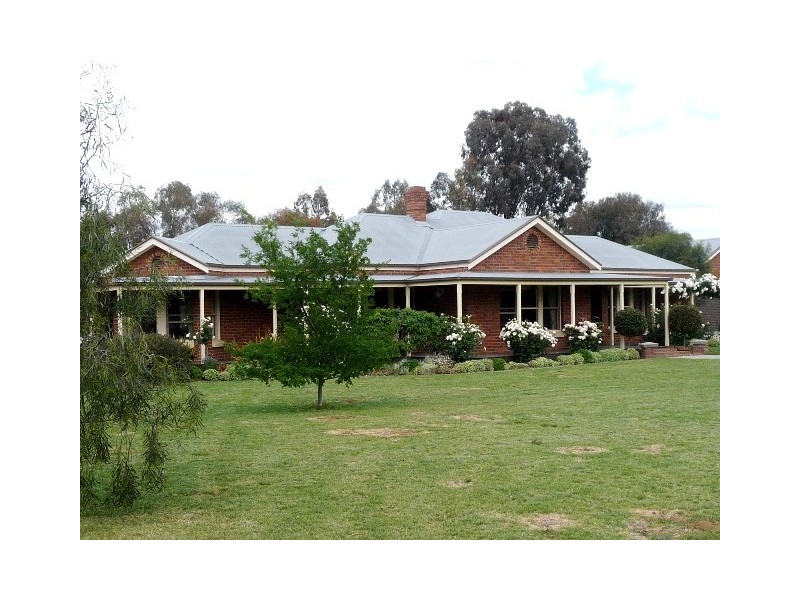 19 Tangey Lane, Echuca VIC 3564
