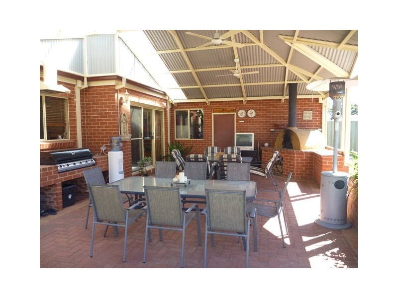 43 Woodlands Circuit, Echuca VIC 3564