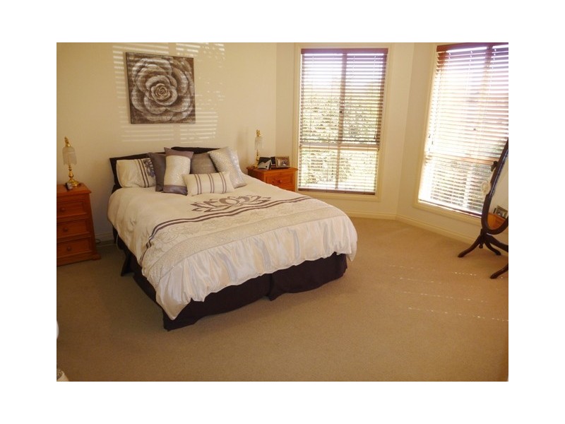 43 Woodlands Circuit, Echuca VIC 3564