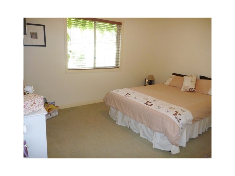 43 Woodlands Circuit, Echuca VIC 3564