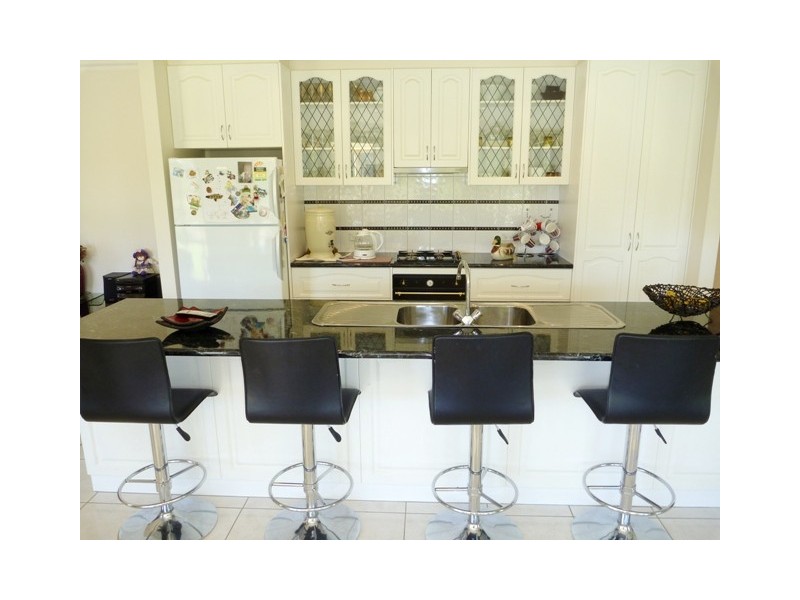 14 Kingfisher Dve East, Moama NSW 2731