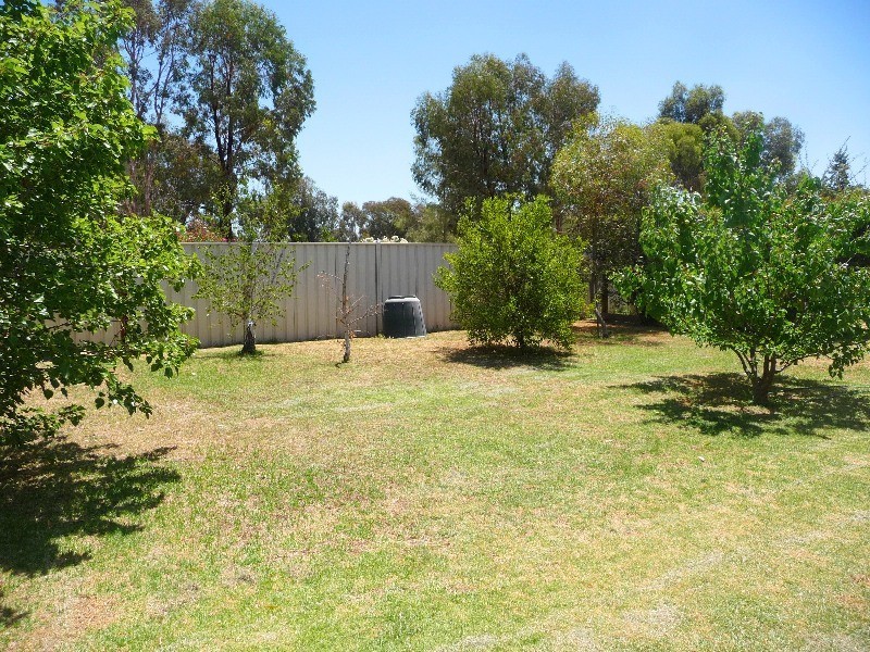 38 Lawson Drive, Moama NSW 2731