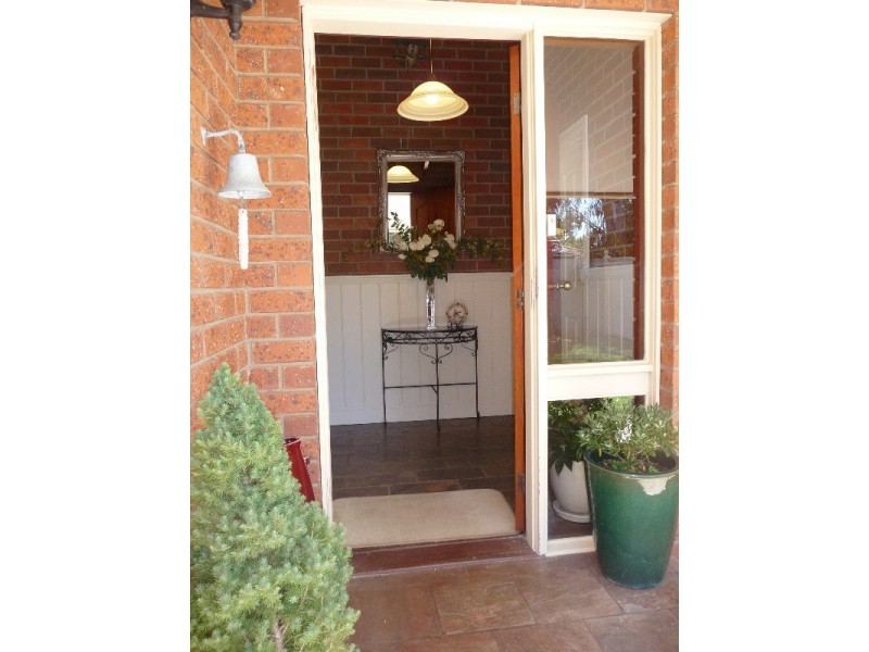 94 Stawell Street, Echuca VIC 3564