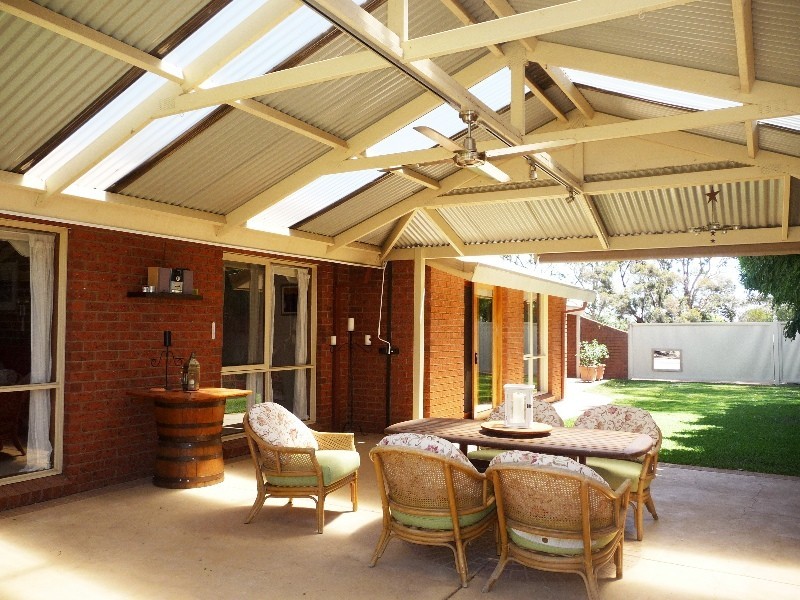 94 Stawell Street, Echuca VIC 3564