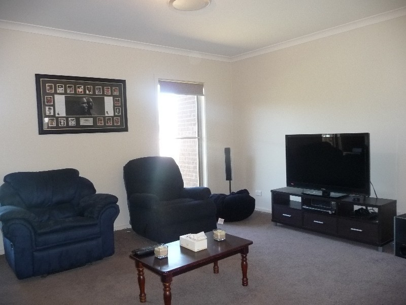 16 Whitby Close, Echuca VIC 3564