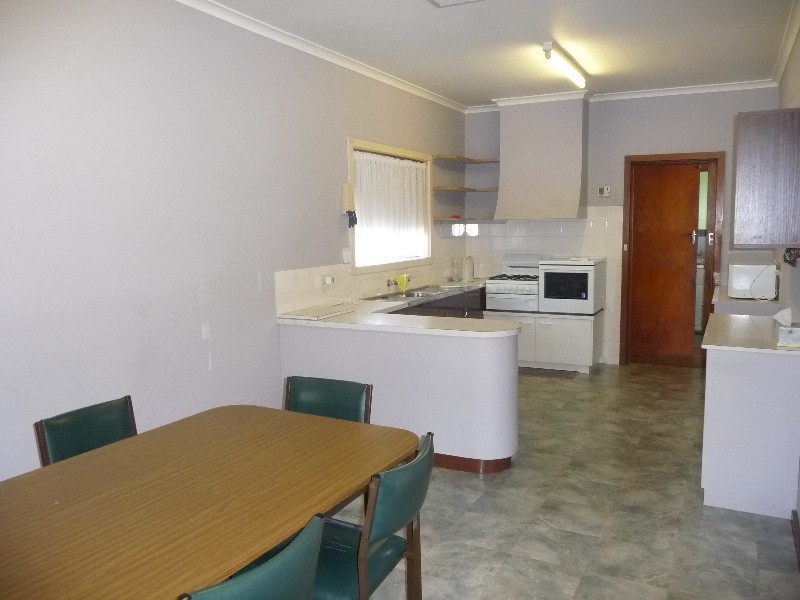 24 Fleming Street, Echuca VIC 3564