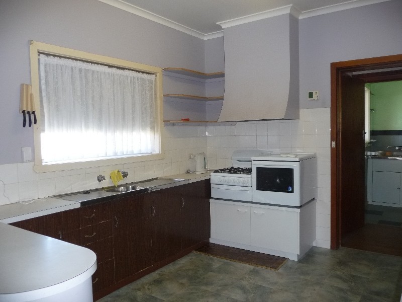 24 Fleming Street, Echuca VIC 3564