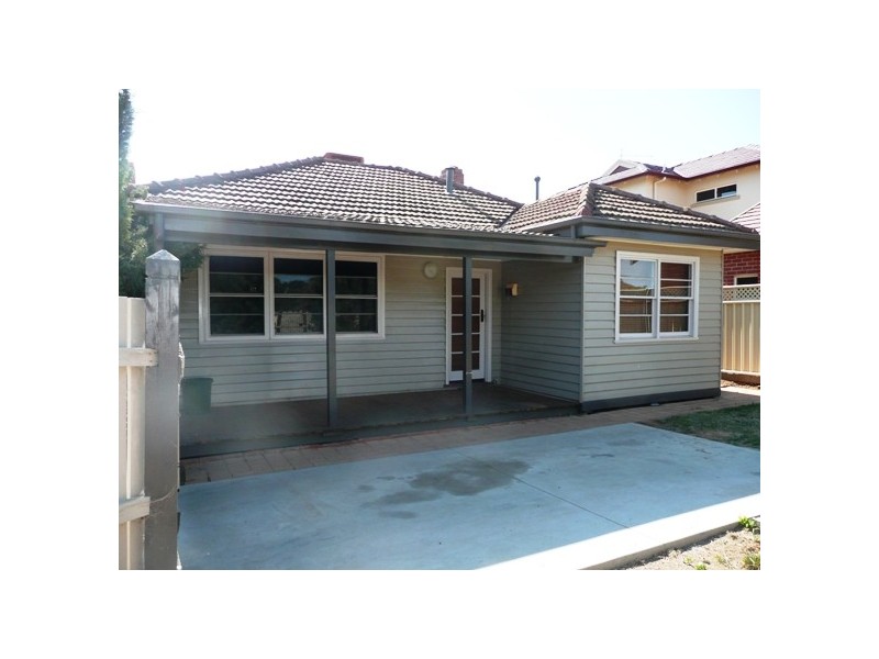 1 / 82 Haverfield Street, Echuca VIC 3564